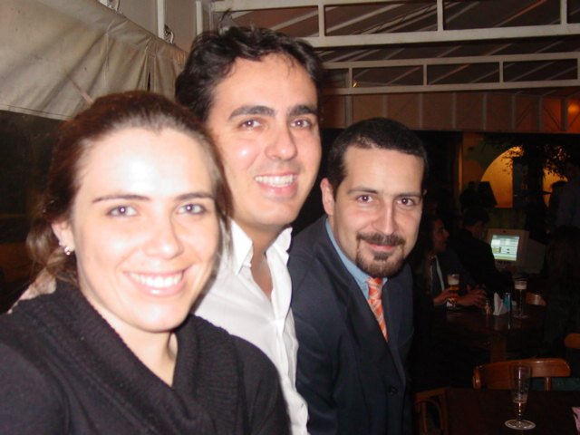 Cris, Sil e Drex.JPG, 62383 bytes, 30/10/2004