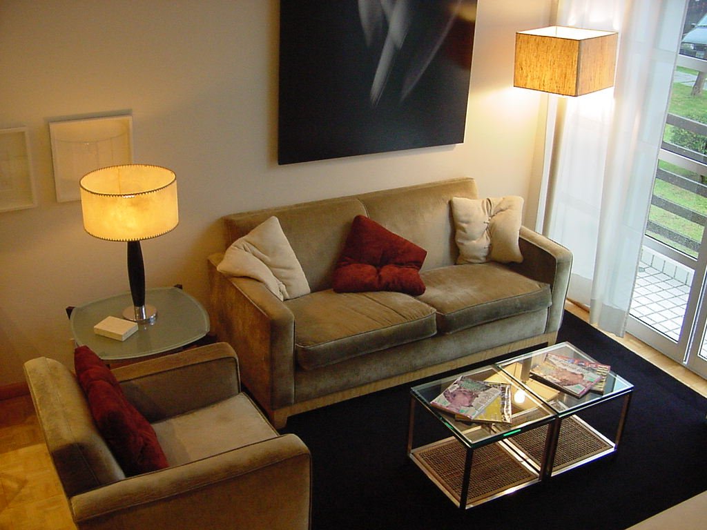 52.jpg, 128645 bytes, 3/17/2001