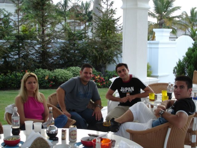 DSC01655_JPG.jpg, 2/14/2005, 74 kB